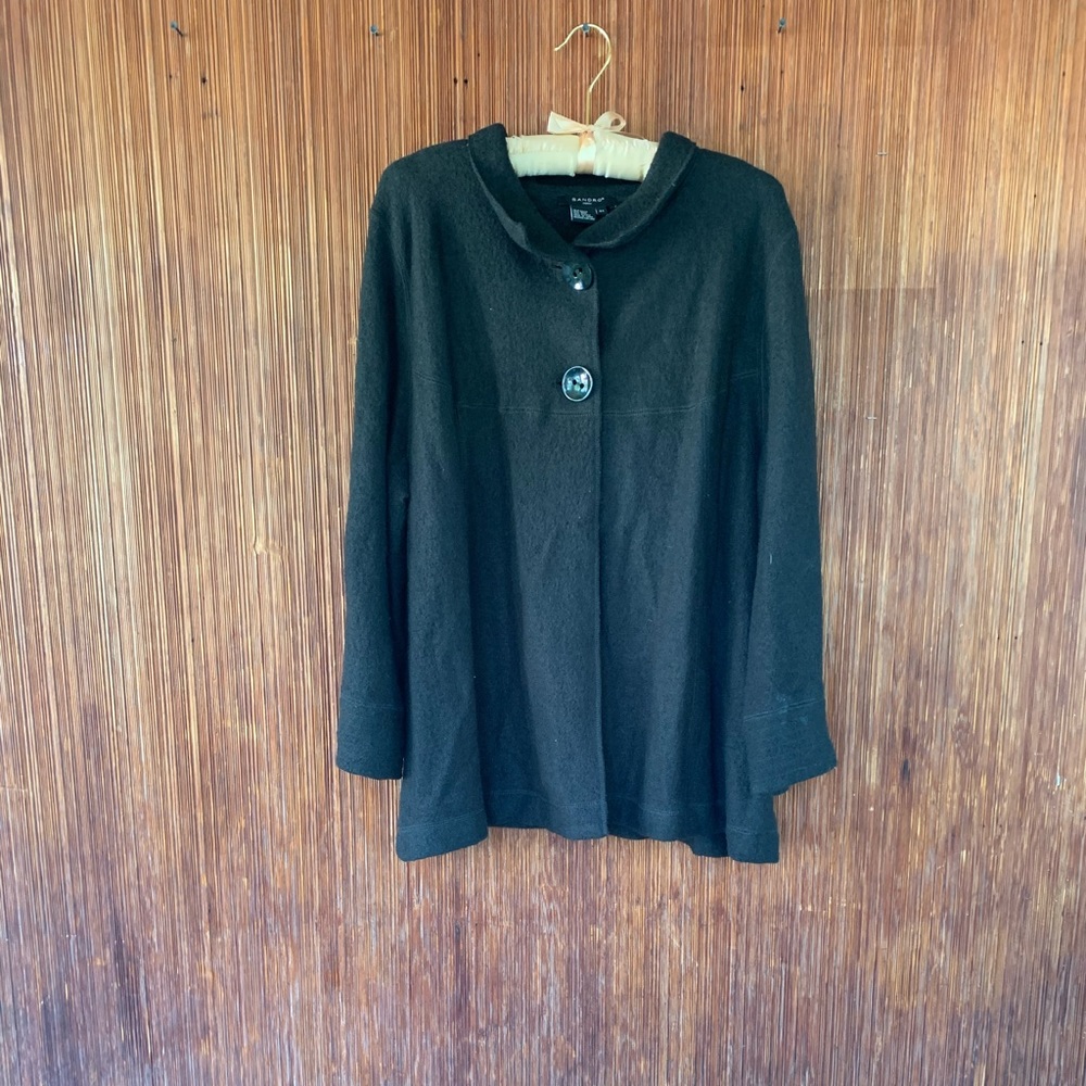 Cute Buttoned Jacket